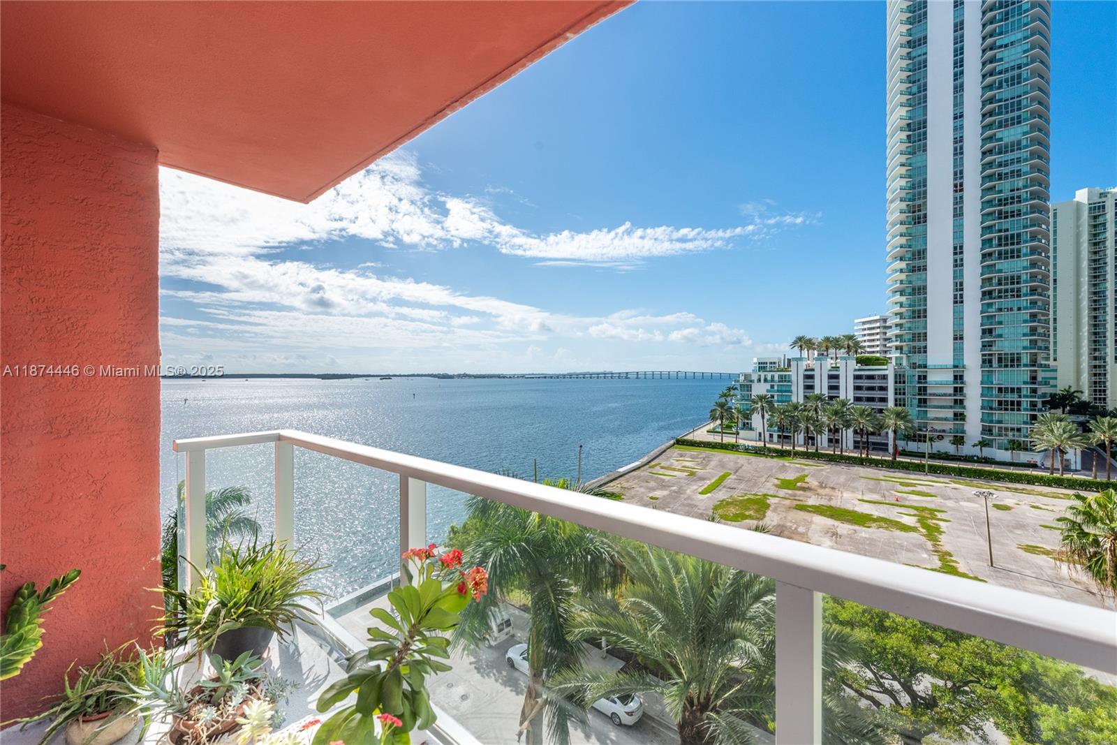 1155 Brickell Bay Dr #609, Miami, FL, 33131 - Investment Condo. Photo #1