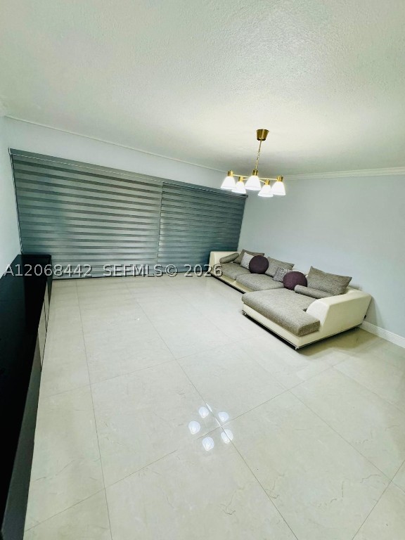 Condominium in Hialeah - Photo 8