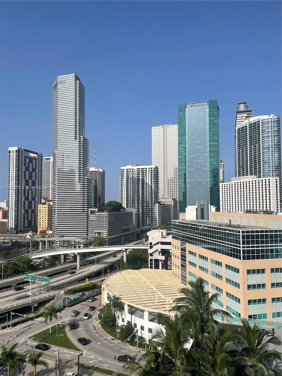 350 S Miami Ave #2509, Miami, FL, 33130 - Investment Condo. Photo #1