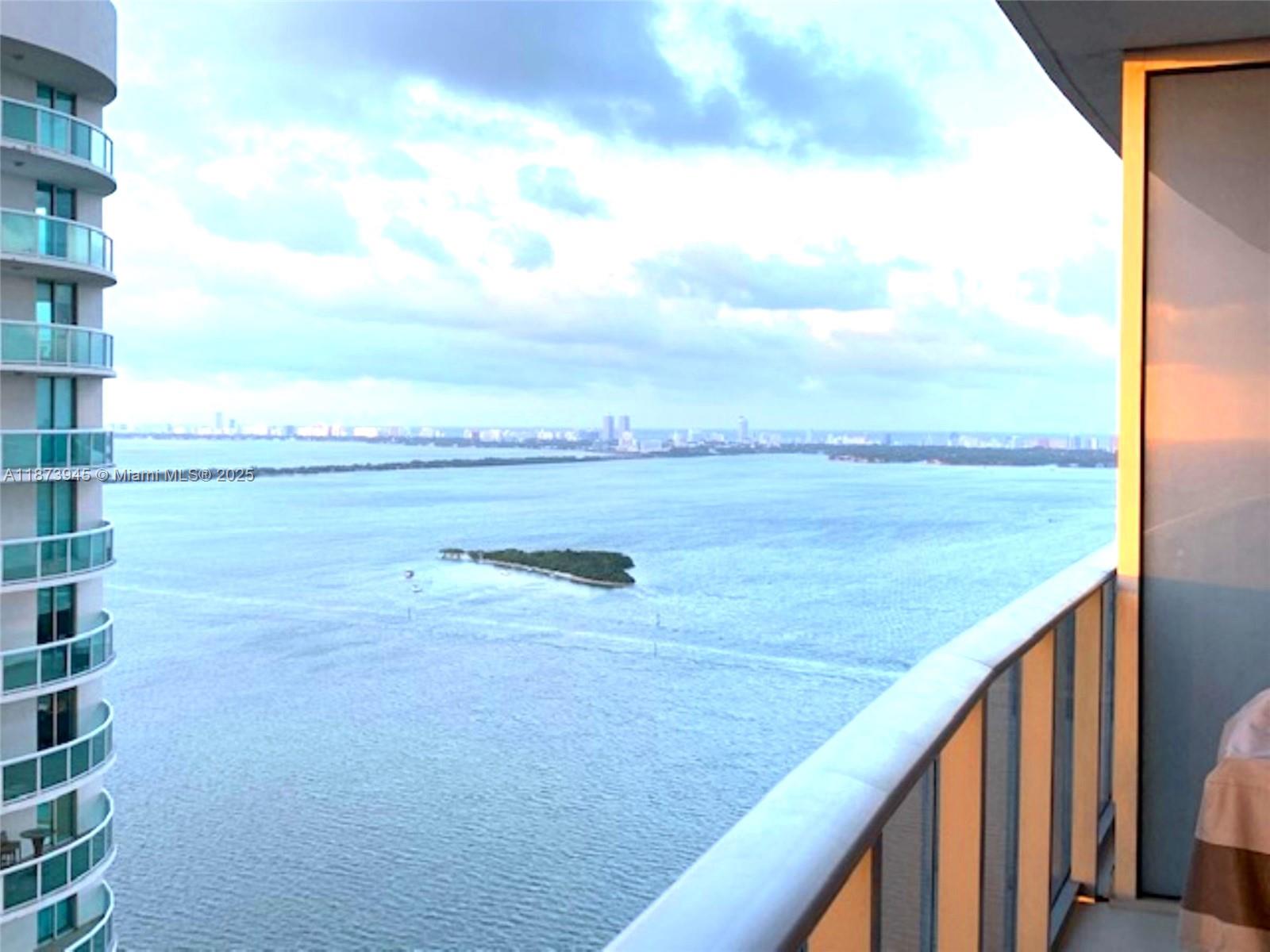 488 NE 18 #3609, Miami, FL, 33132 - Investment Condo. Photo #1