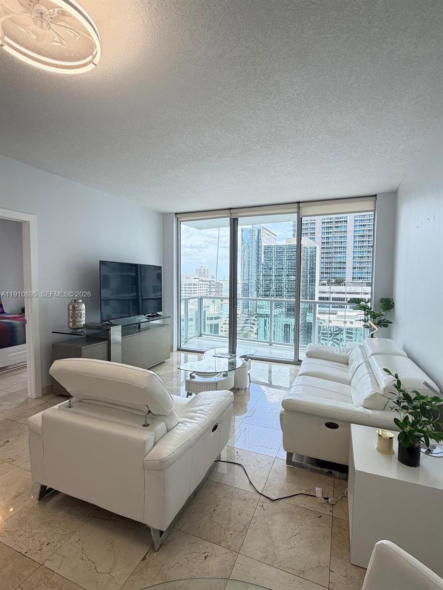 1050 Brickell #1904, Miami, FL, 33131 - Investment Condo. Photo #1