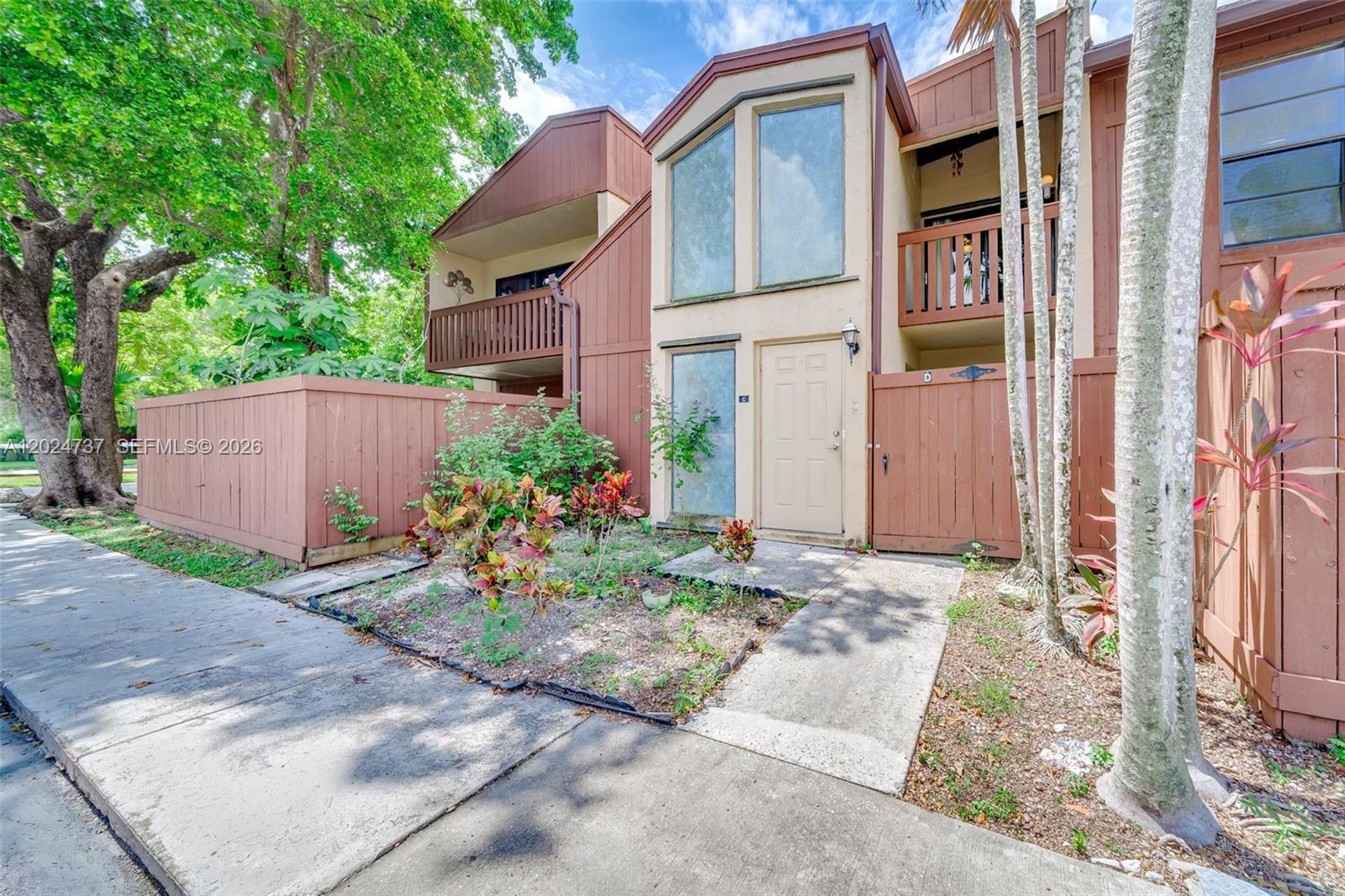 6547 SW 116th #C, Miami, FL, 33173 - Investment Condo. Photo #1