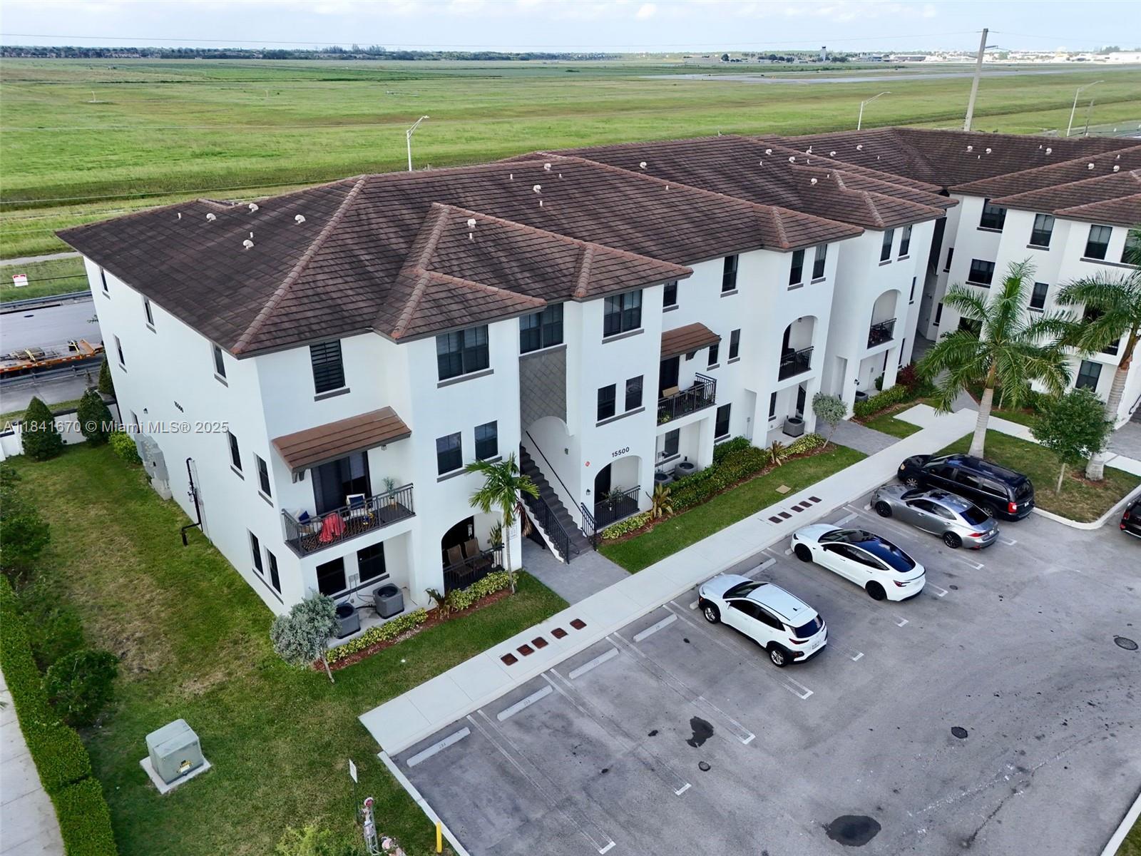 15500 SW 136th St #202, Miami, FL, 33196 - Investment Condo. Photo #1