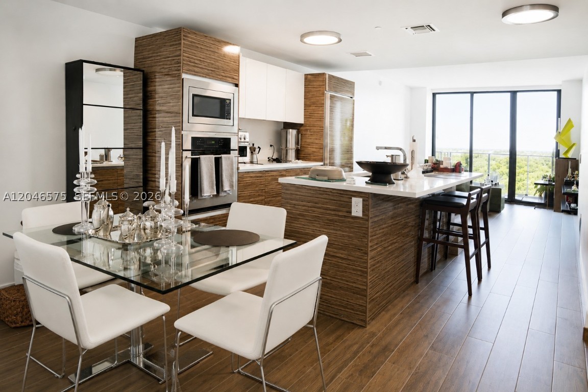 460 NE 28th #802, Miami, FL, 33137 - Investment Condo. Photo #1