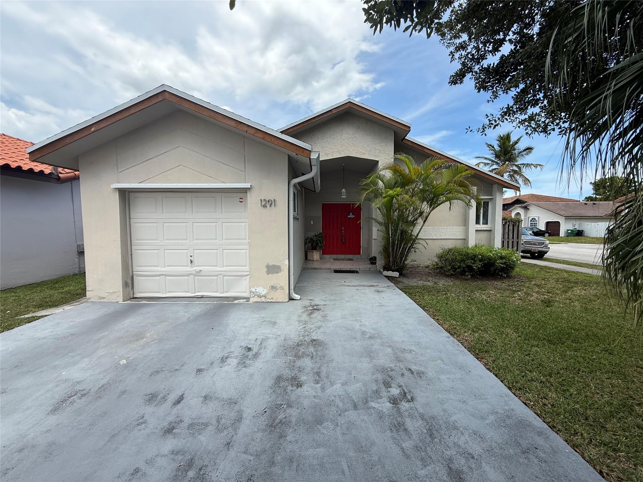 1291 SW 139th Pl, Miami, FL, 33184 - Investment Single Family Home. Photo #1