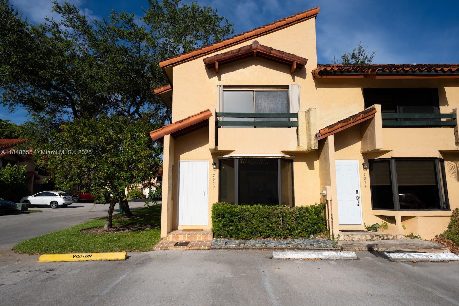 7872 SW 102nd Ln, Miami, FL, 33156 - Investment Townhome. Photo #1