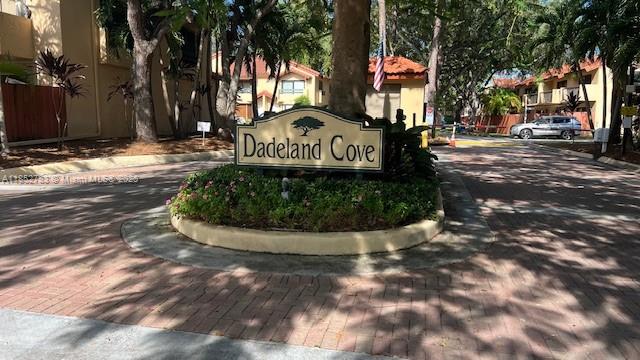 10170 SW 77th Ct, Miami, FL, 33156 - Investment Townhome. Photo #1