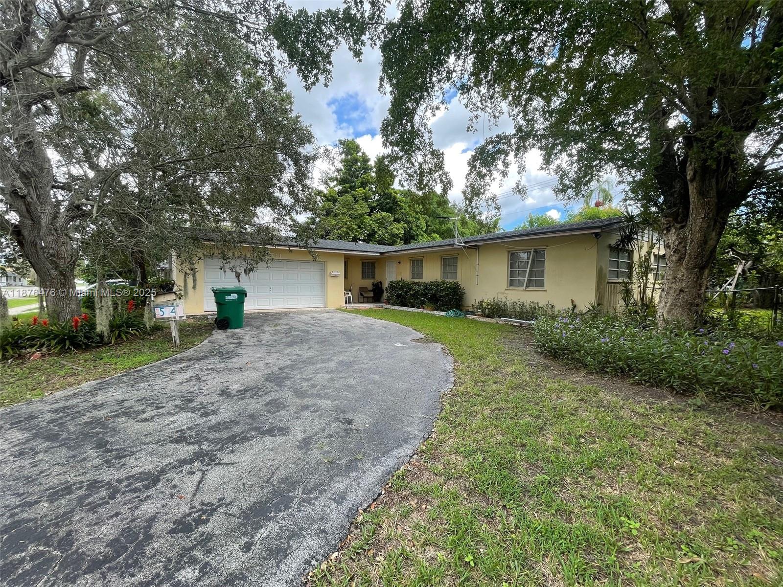 15741 SW 99th Ave, Miami, FL, 33157 - Investment Single Family Home. Photo #1