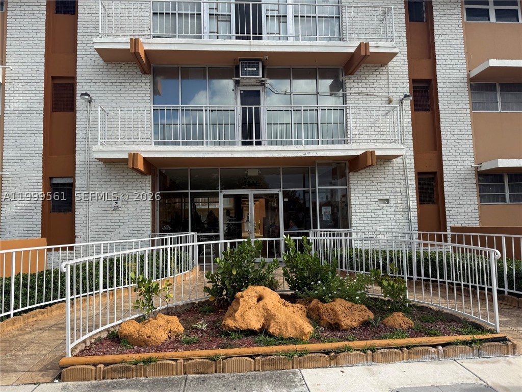 3881 W Flagler #319, Miami, FL, 33134 - Investment Condo. Photo #1