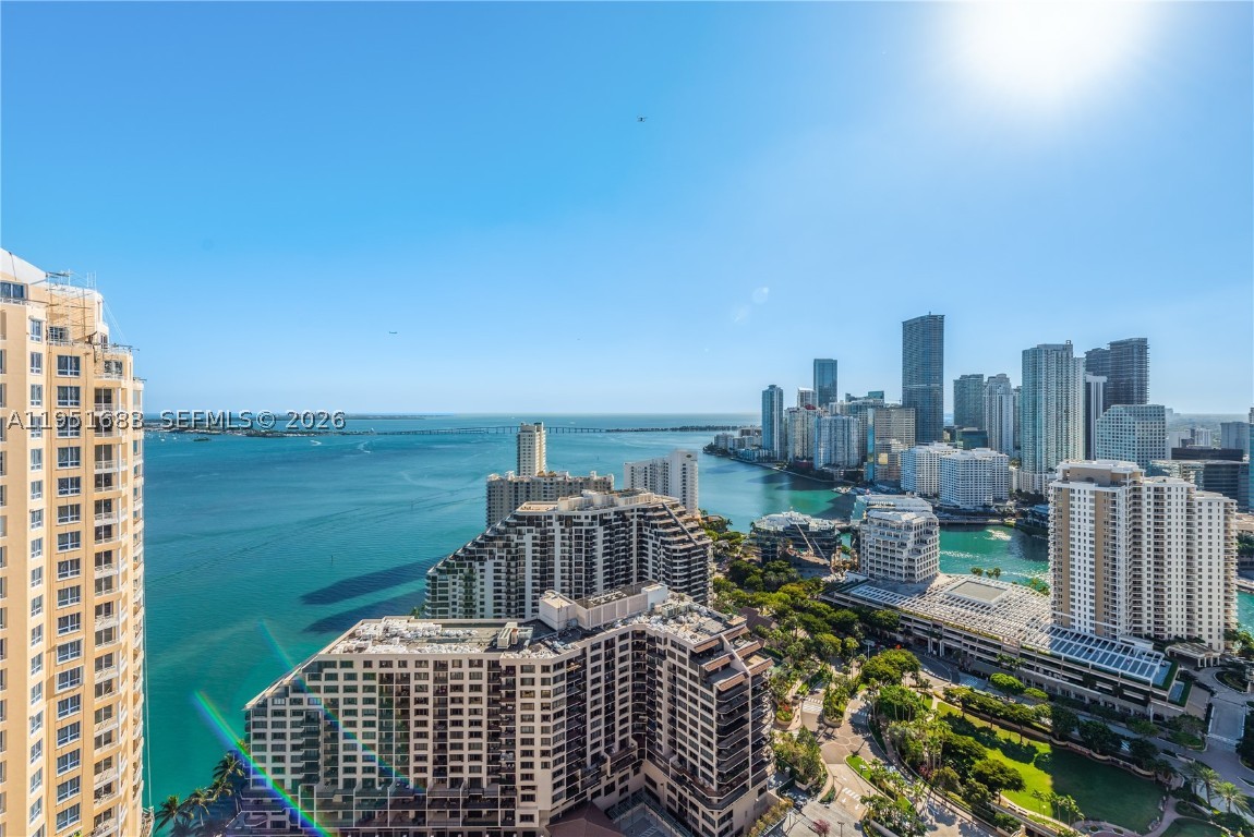 520 Brickell Key #A1010, Miami, FL, 33131 - Investment Condo. Photo #1