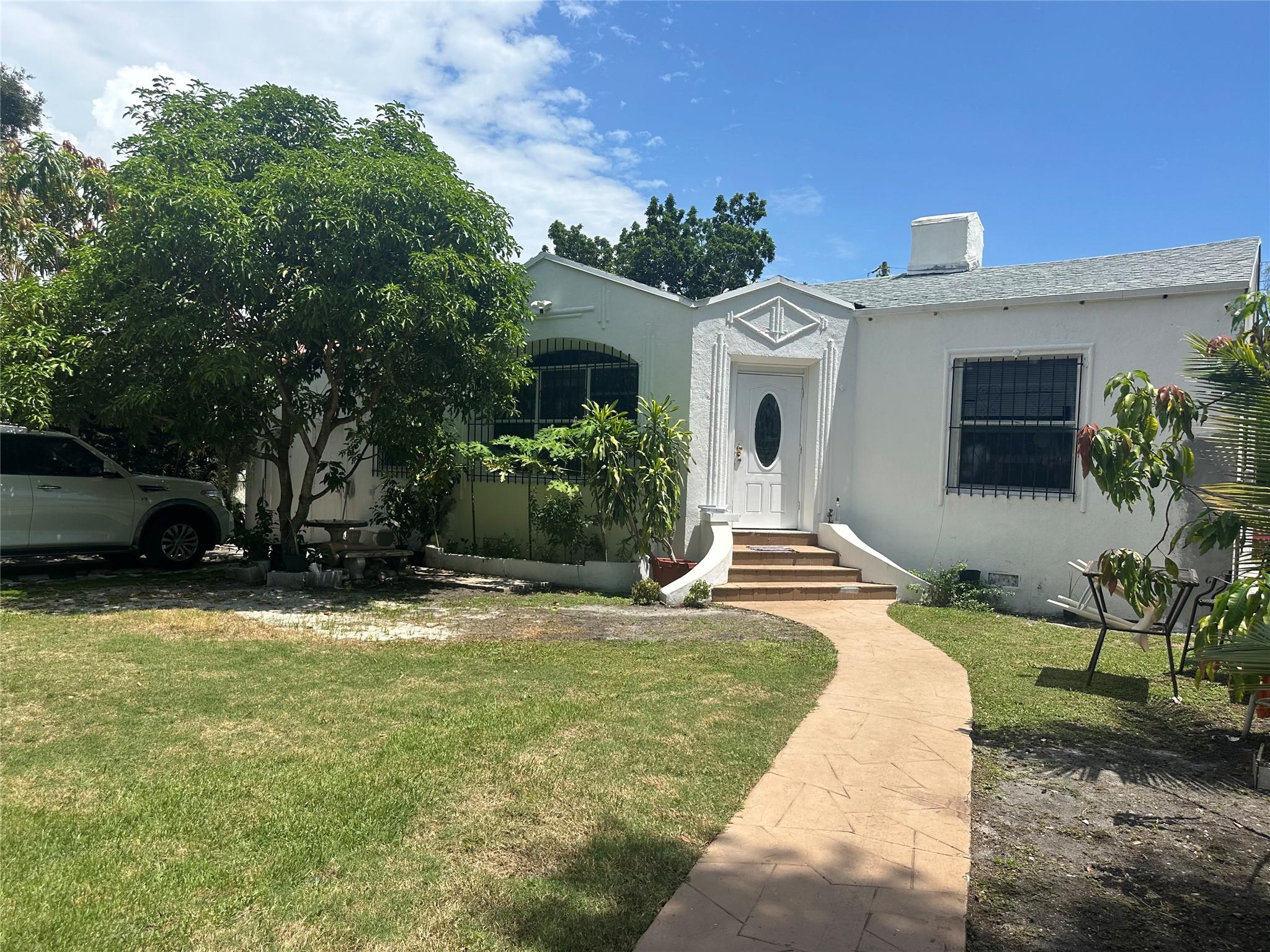 5917 NE 5th Ave, Miami, FL, 33137 - Investment Single Family Home. Photo #1