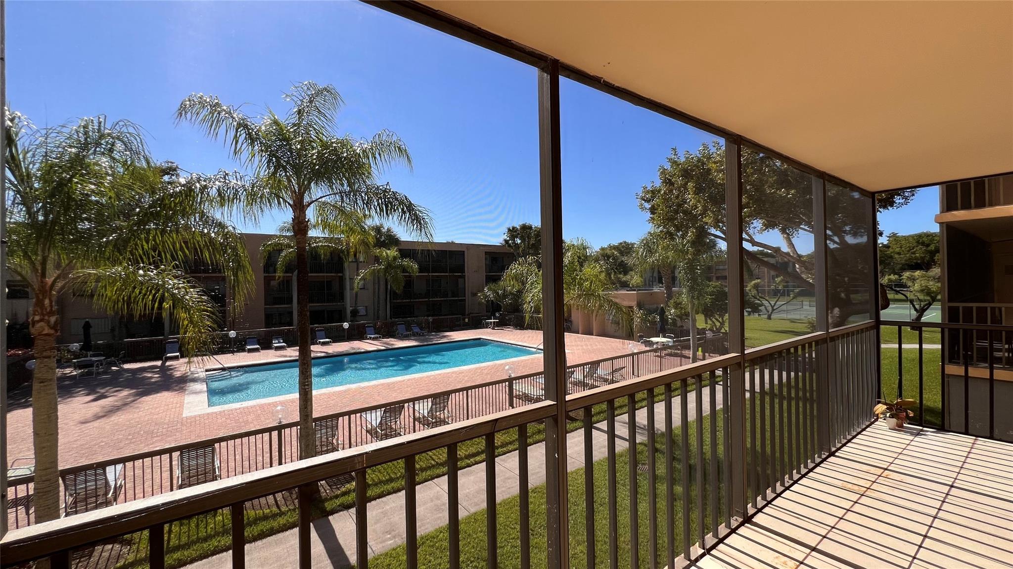 8415 SW 107th Ave #208W, Miami, FL, 33173 - Investment Condo. Photo #1