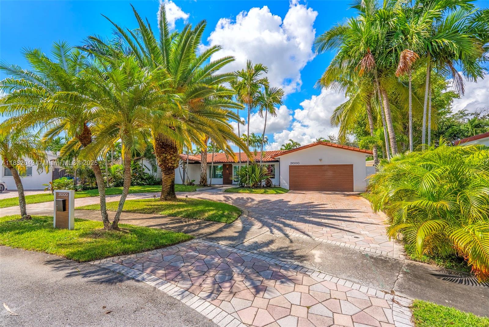 21000 NE 18th Ct, Miami, FL, 33179 - Investment Single Family Home. Photo #1