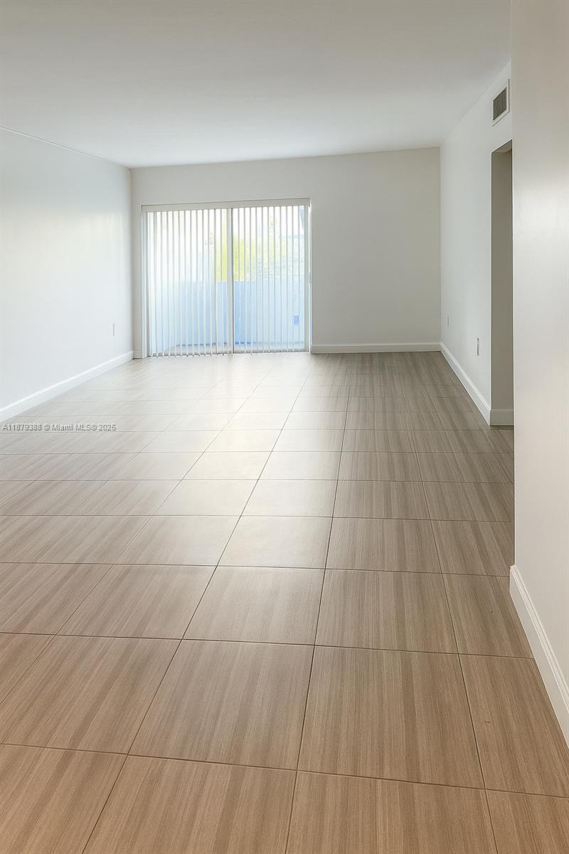 Condominium in Sunny Isles Beach - Photo 5