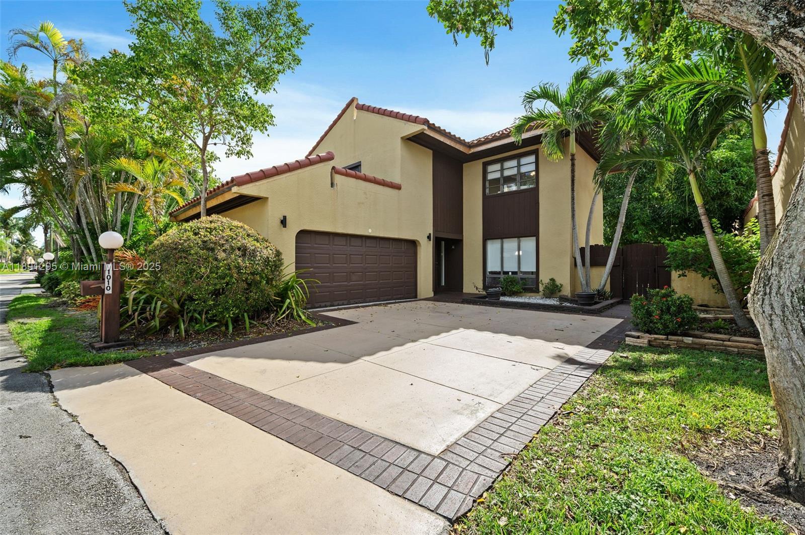 1010 NE 204th Ter, Miami, FL, 33179 - Investment Single Family Home. Photo #1
