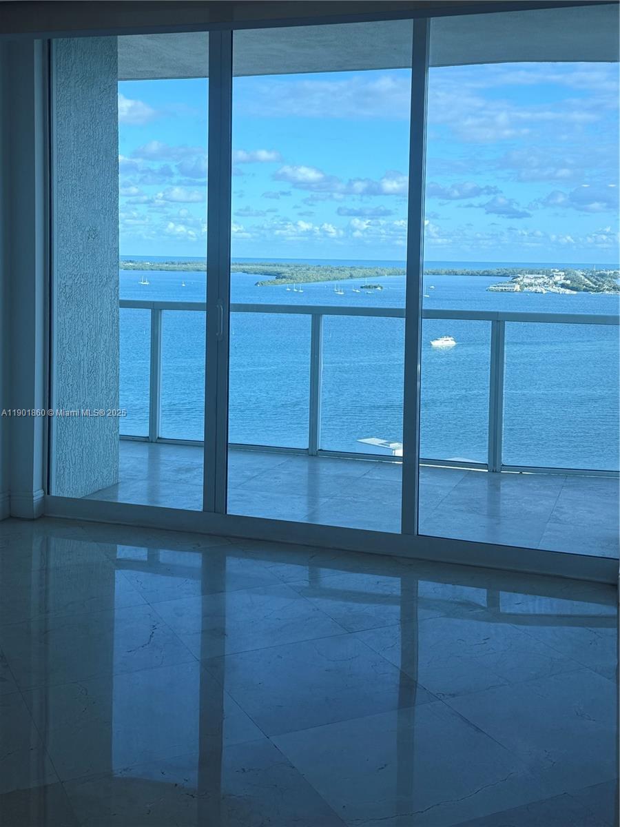 218 SE 14th St #2203, Miami, FL, 33131 - Investment Condo. Photo #1