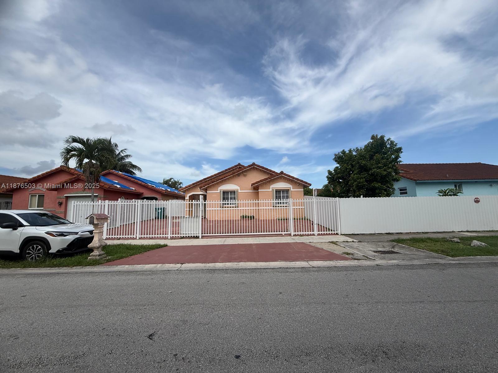 17630 SW 143rd Ct, Miami, FL, 33177 - Investment Single Family Home. Photo #1