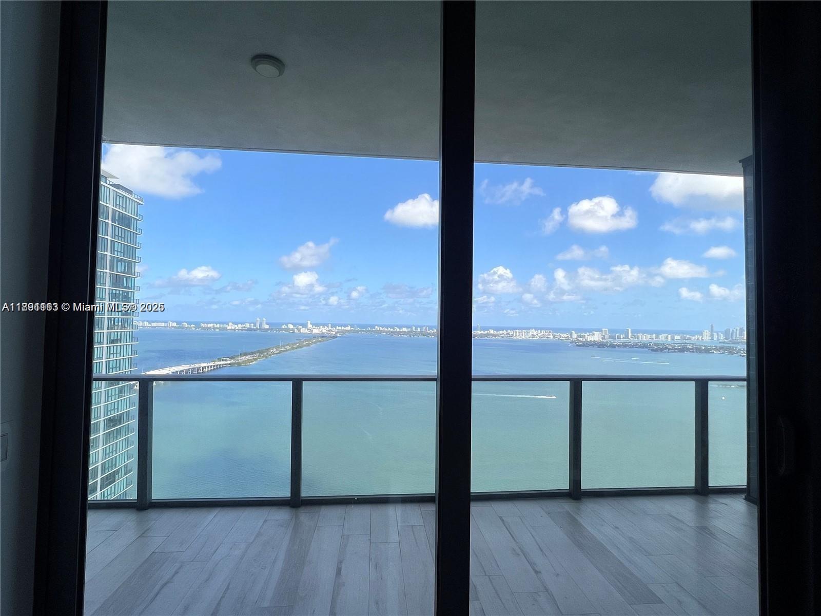 480 NE 31st St #4206, Miami, FL, 33137 - Investment Condo. Photo #1