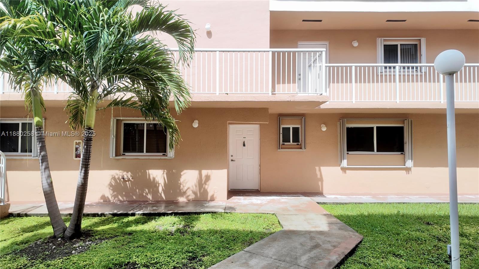 14915 SW 80th St #111, Miami, FL, 33193 - Investment Condo. Photo #1