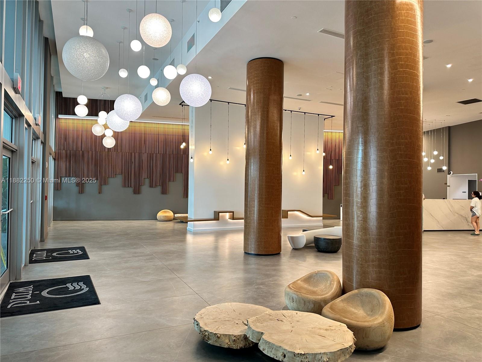 350 S Miami Ave #2215, Miami, FL, 33130 - Investment Condo. Photo #1