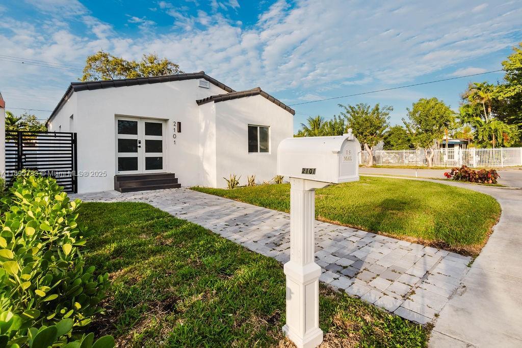 2101 SW 16th Ter, Miami, FL, 33145 - Investment Single Family Home. Photo #1