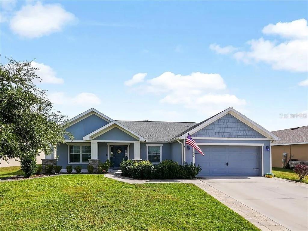 Single Family Residence in Lake Alfred - Photo 3