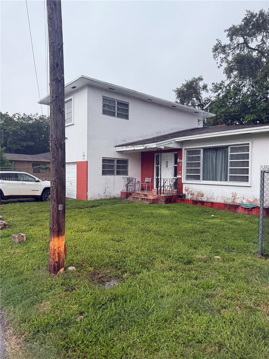 3753 Washington Ave, Miami, FL, 33133 - Investment Single Family Home. Photo #1