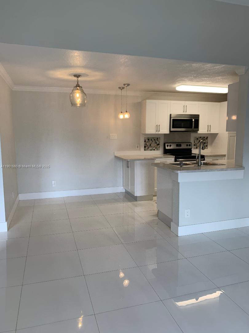 10370 SW 150th Ct #9202, Miami, FL, 33196 - Investment Condo. Photo #1