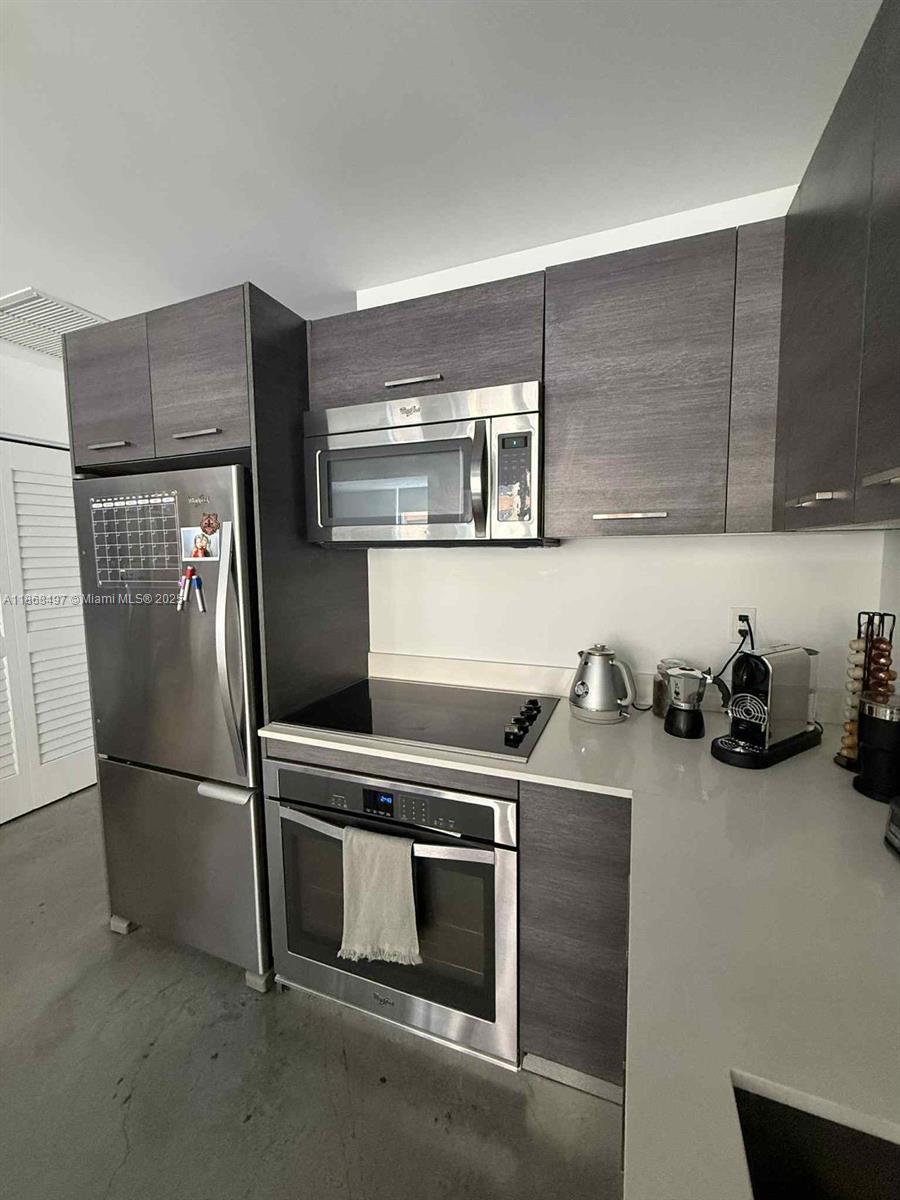 151 SE 1st St #503, Miami, FL, 33131 - Investment Condo. Photo #1