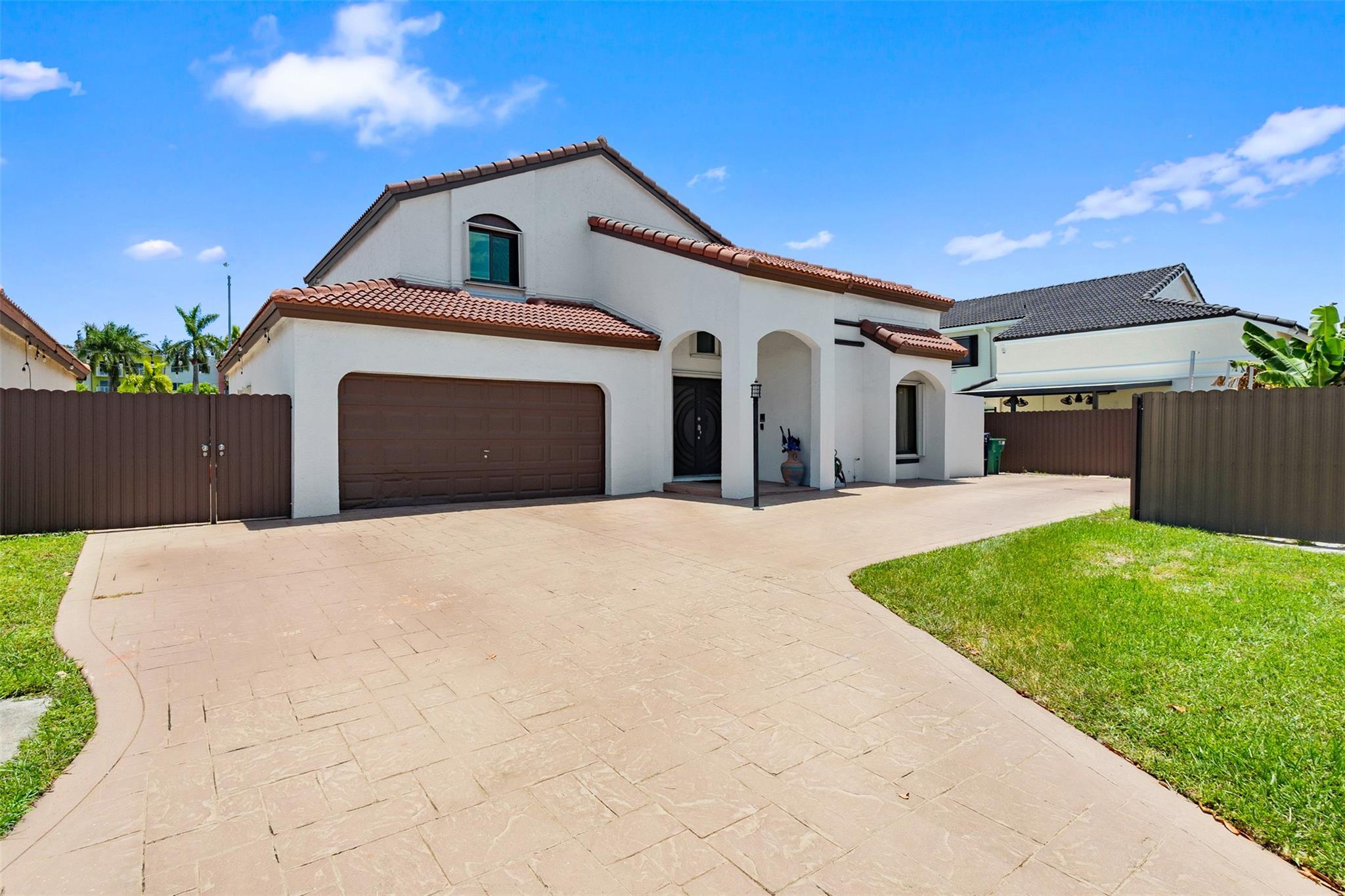 636 SW 88th Pl East, Miami, FL, 33174 - Investment Single Family Home. Photo #1
