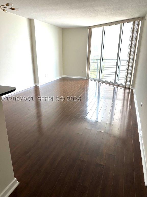 335 S Biscayne #1802, Miami, FL, 33131 - Investment Condo. Photo #1