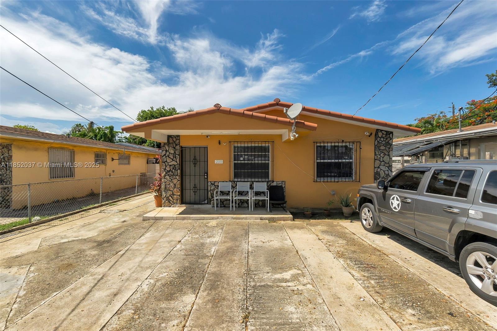 2311 NW 33rd St, Miami, FL, 33142 - Investment Single Family Home. Photo #1