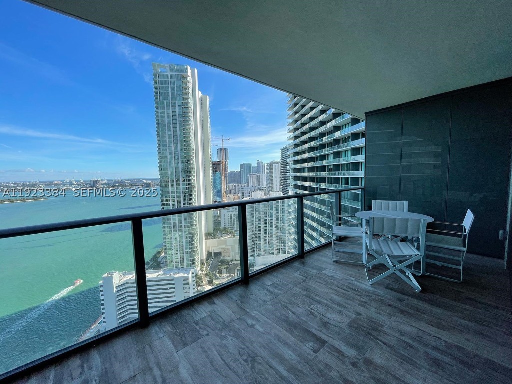 650 NE 32nd #3005, Miami, FL, 33137 - Investment Condo. Photo #1