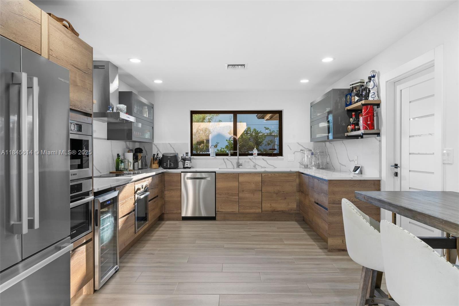 Residential in Pompano Beach - Photo 10