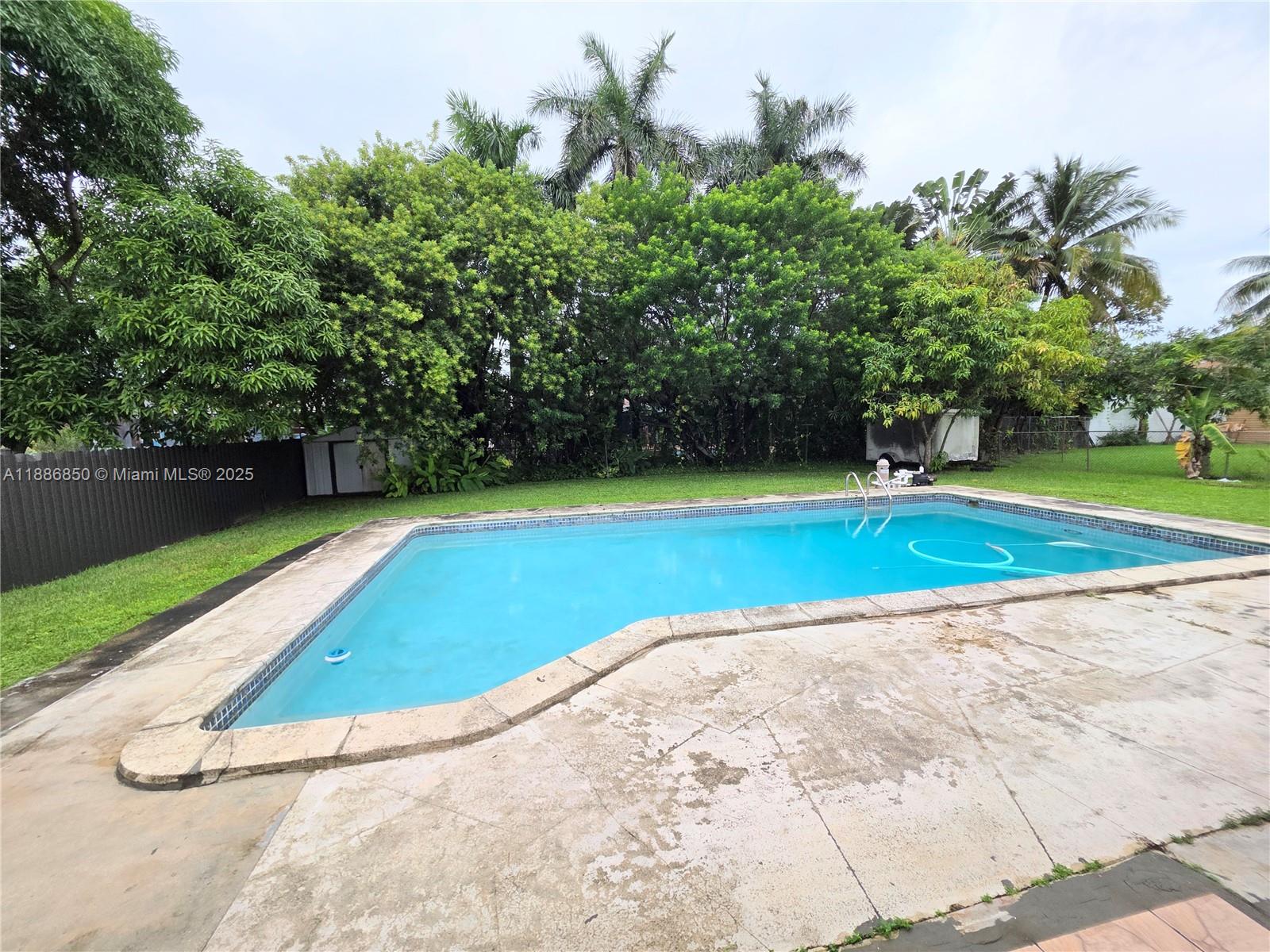 21 NE 161st, Miami, FL, 33162 - Investment Single Family Home. Photo #1