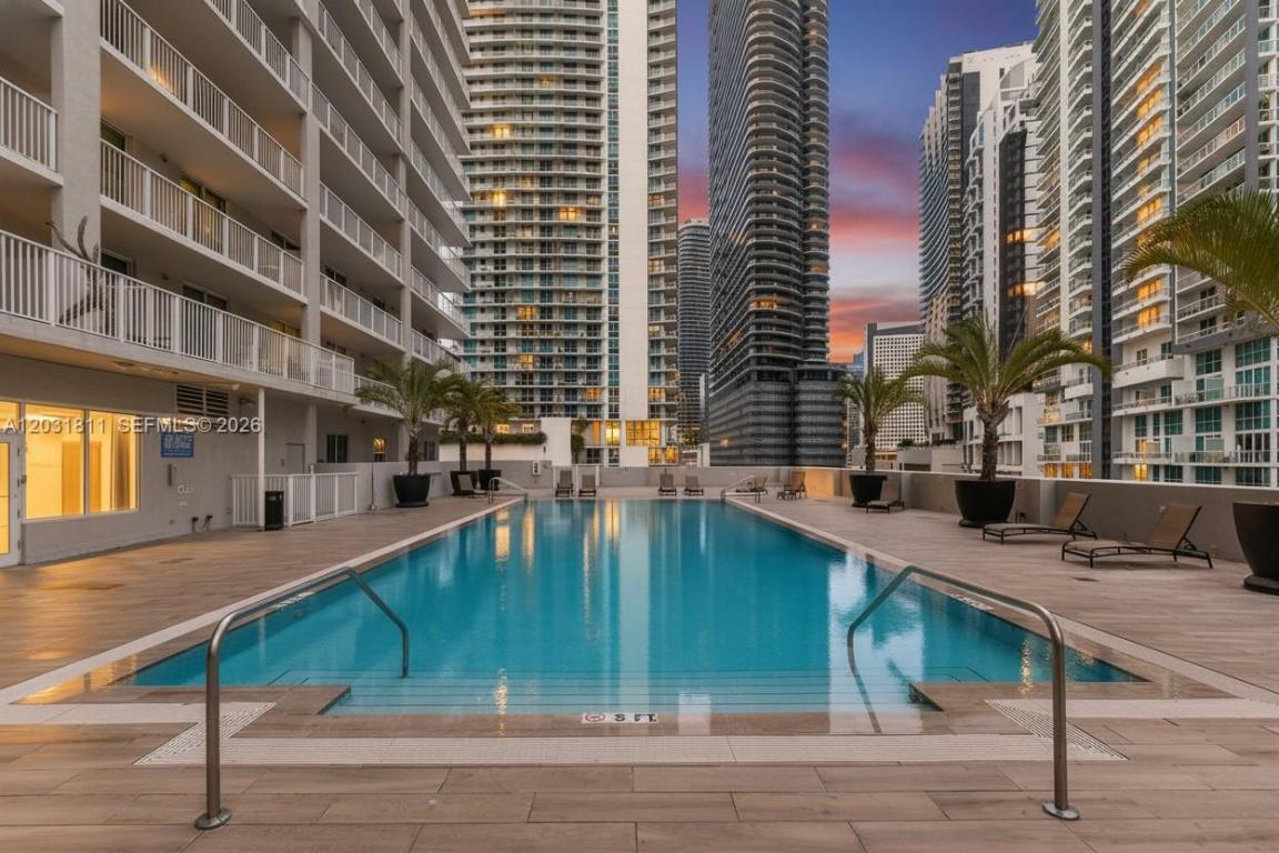 1250 S Miami #1701, Miami, FL, 33130 - Investment Condo. Photo #1