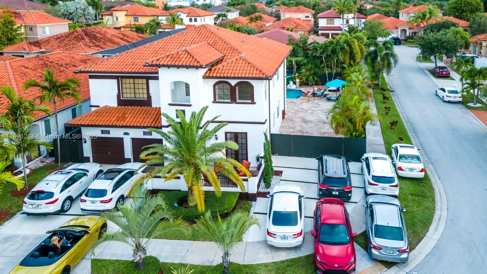 15268 SW 22nd Ter, Miami, FL, 33185 - Investment Single Family Home. Photo #1