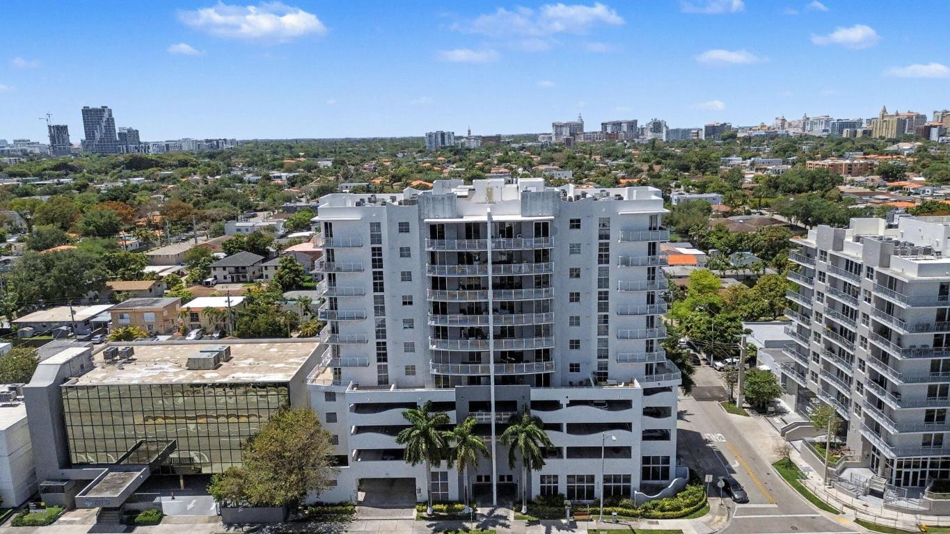 2600 SW 27th #603, Miami, FL, 33133 - Investment Condo. Photo #1