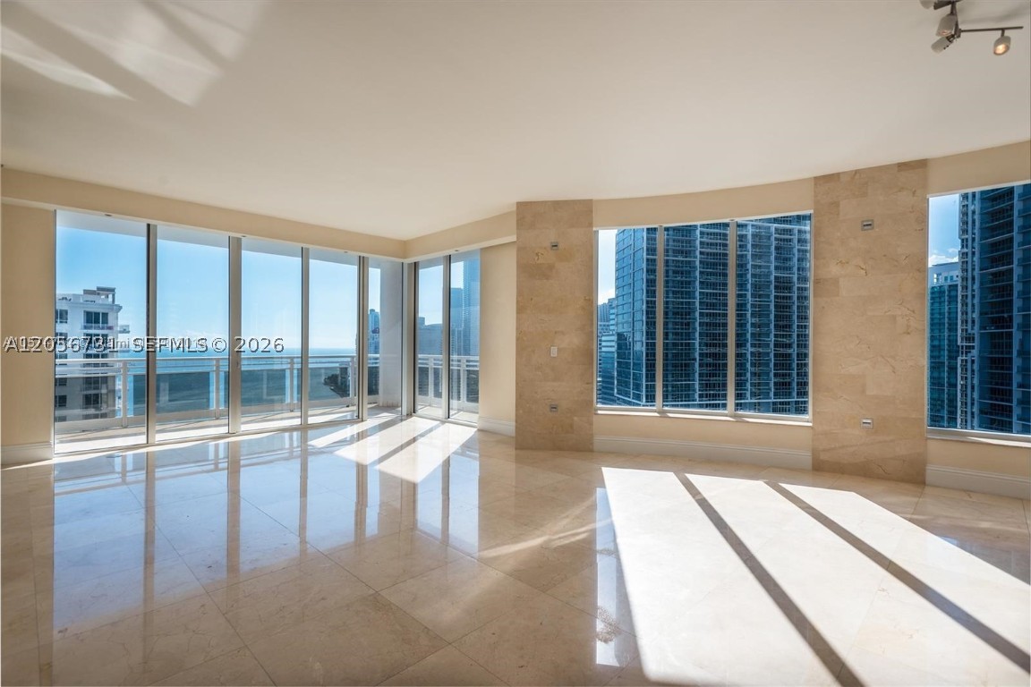 901 Brickell Key #3004, Miami, FL, 33131 - Investment Condo. Photo #1