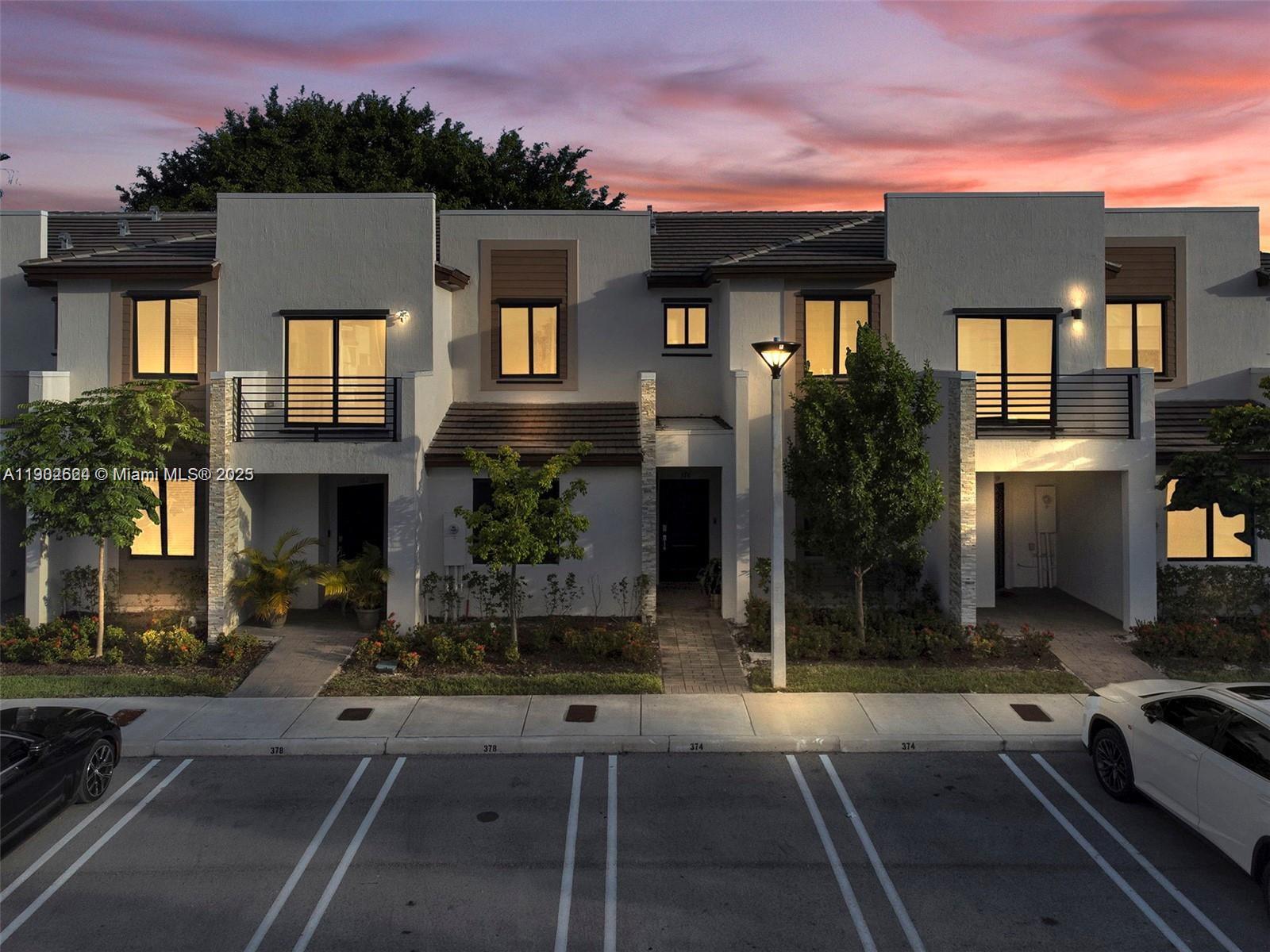 378 NE 214th St, Miami, FL, 33179 - Investment Townhome. Photo #1