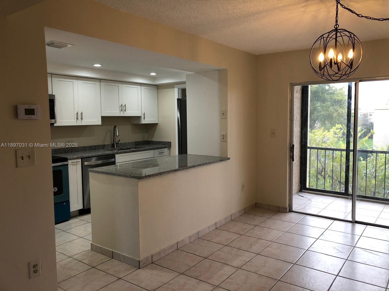 8401 SW 107th Ave #313E, Miami, FL, 33173 - Investment Condo. Photo #1
