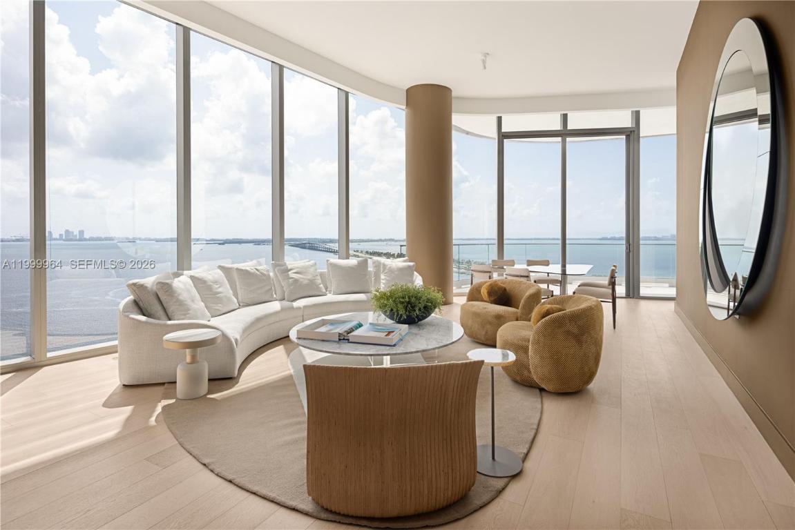 175 SE 25th #1501, Miami, FL, 33129 - Investment Condo. Photo #1