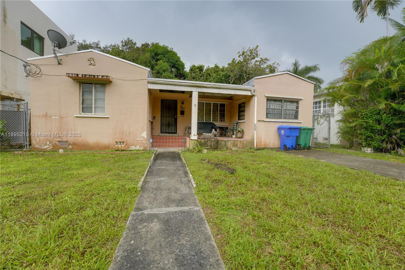 660 NE 67th St, Miami, FL, 33138 - Investment Single Family Home. Photo #1