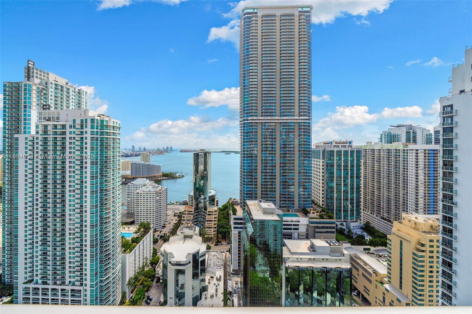 1010 Brickell Ave #3904, Miami, FL, 33131 - Investment Condo. Photo #1