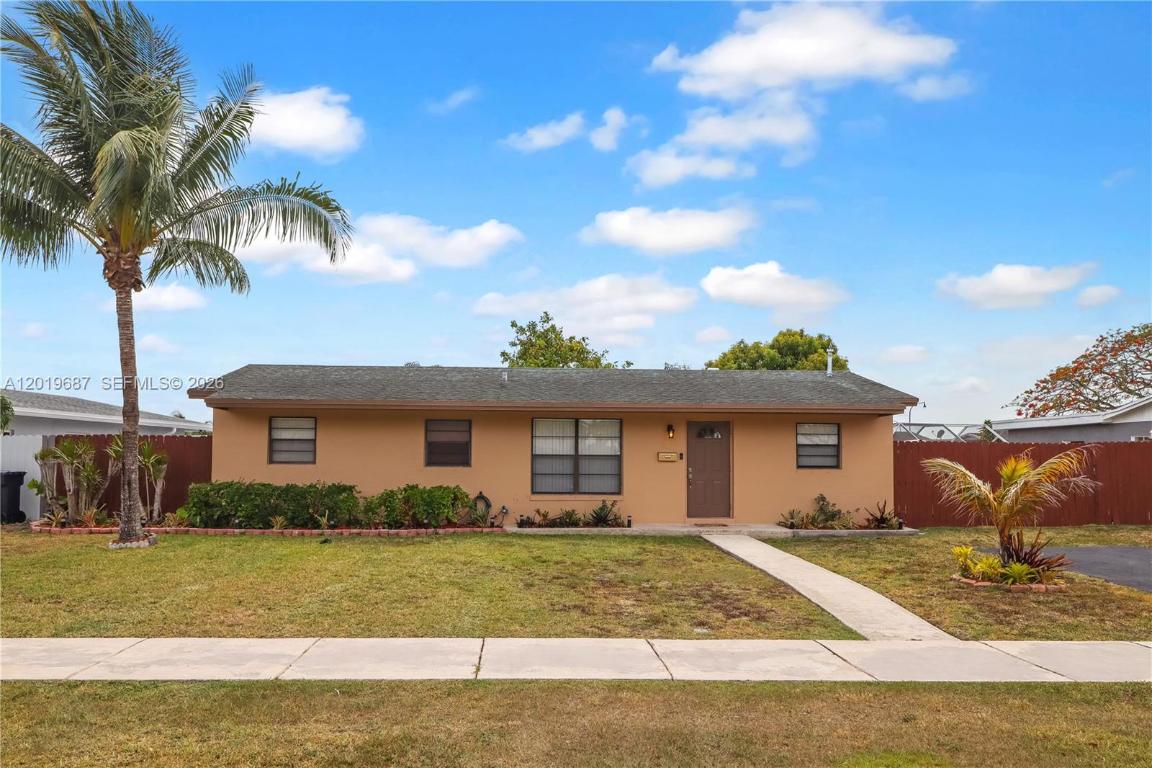 15502 SW 102nd, Miami, FL, 33157 - Investment Single Family Home. Photo #1