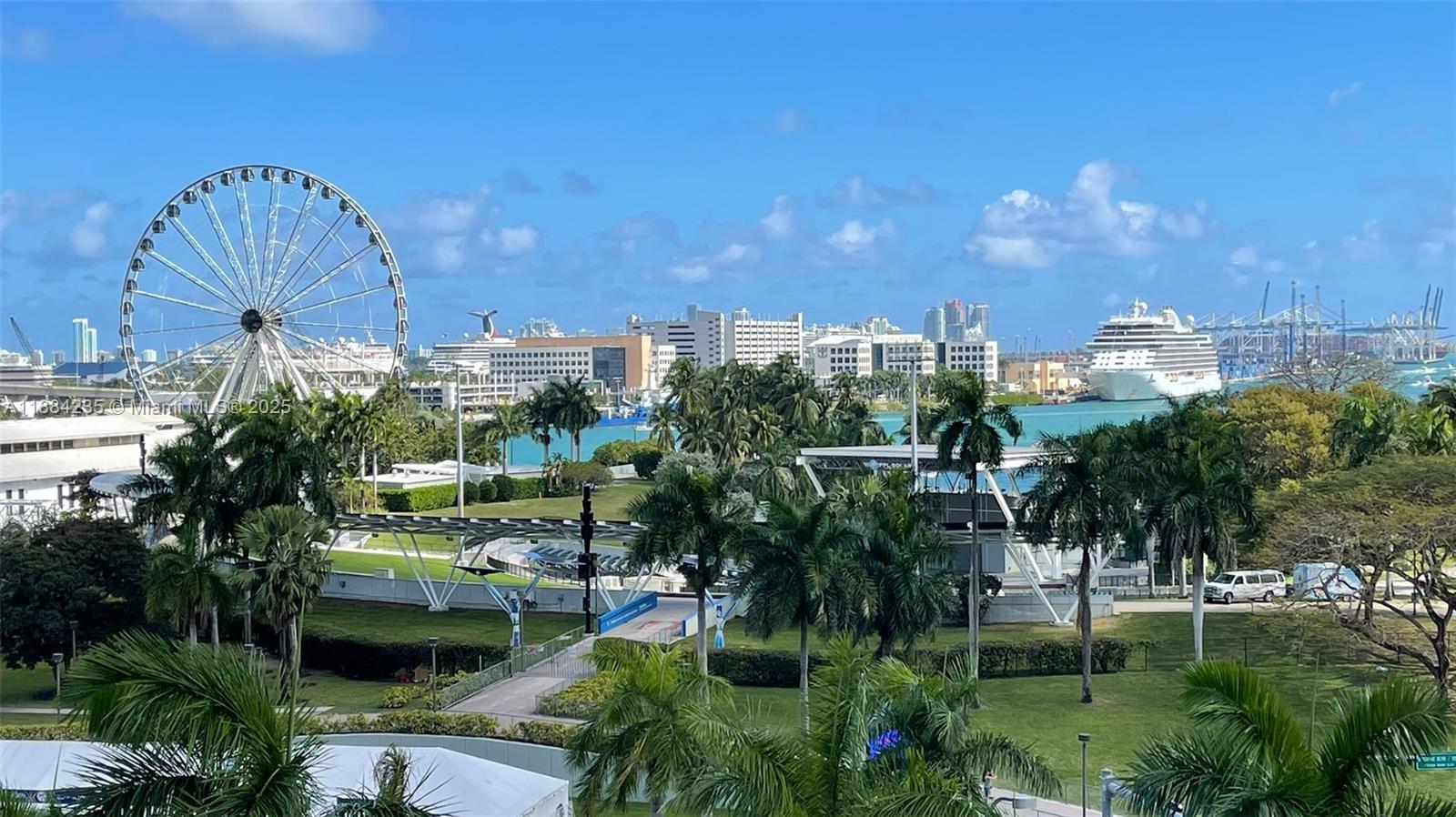 253 NE 2nd St #633, Miami, FL, 33132 - Investment Condo. Photo #1