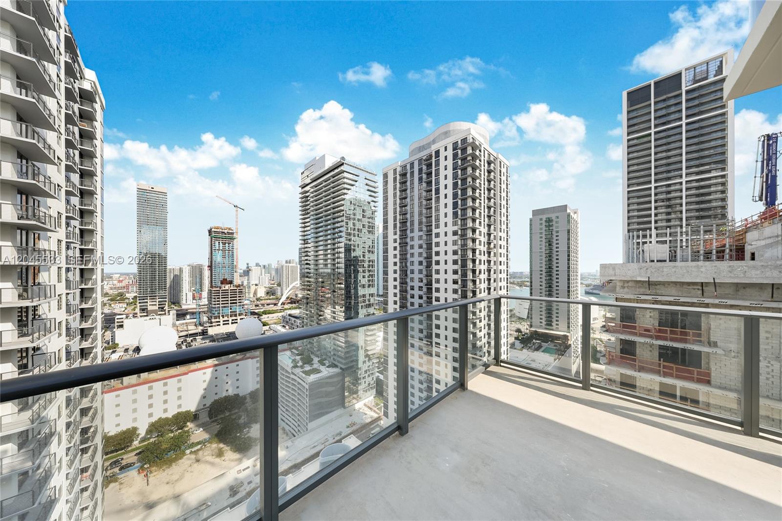 11 NE 6th #3209, Miami, FL, 33132 - Investment Condo. Photo #1