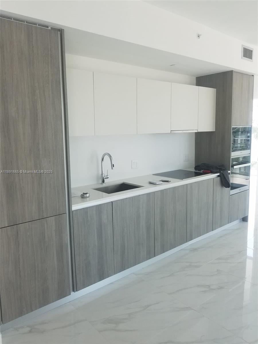 2900 NE 7th Ave #709, Miami, FL, 33137 - Investment Condo. Photo #1