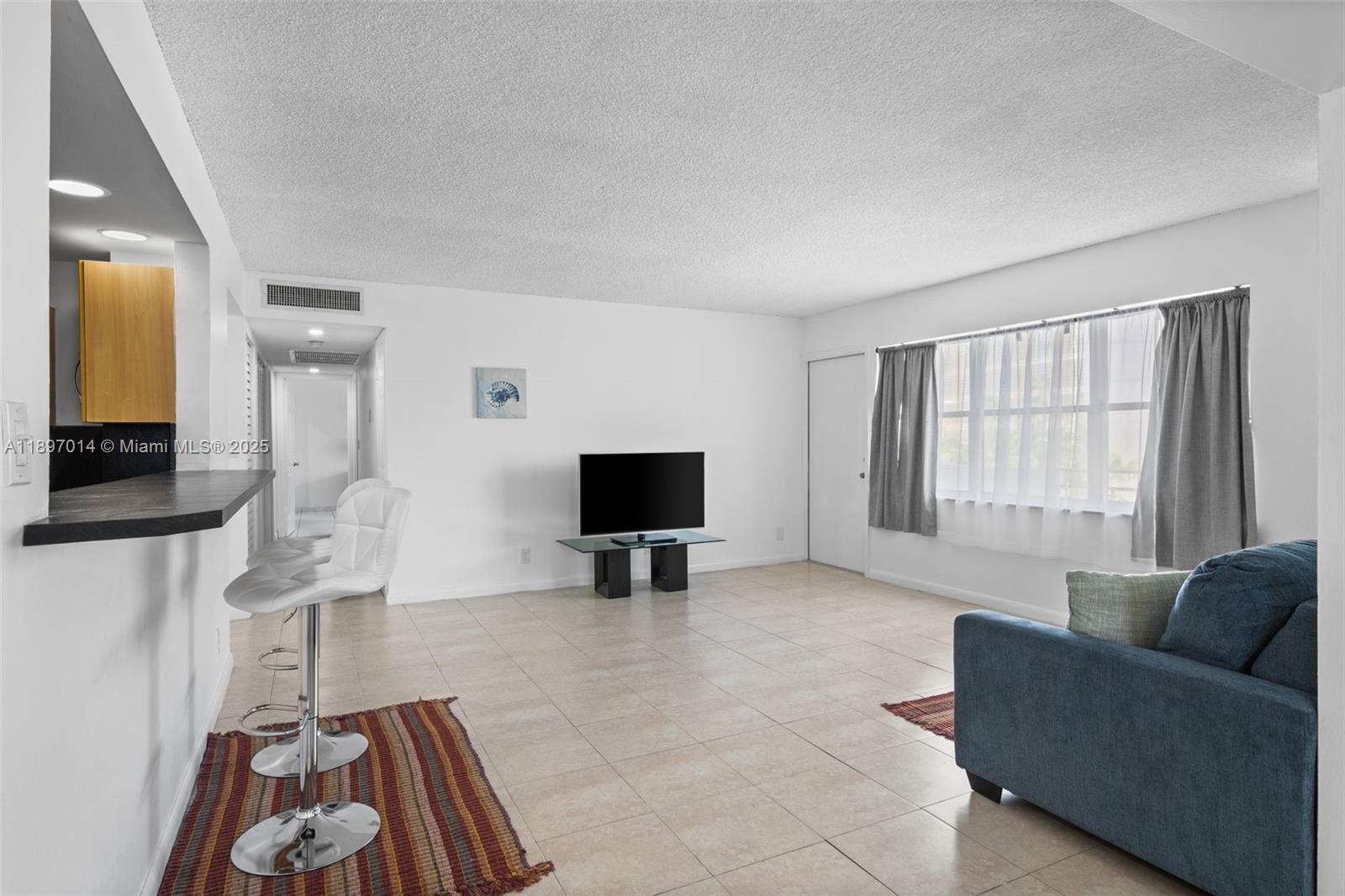 Condominium in Hallandale Beach - Photo 8