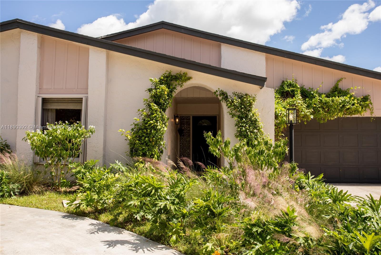 10605 SW 132nd Ct, Miami, FL, 33186 - Investment Single Family Home. Photo #1